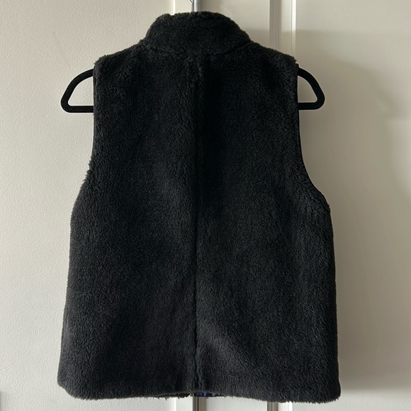 J. Crew Plush Fleece Excursion Vest - Picture 5 of 9